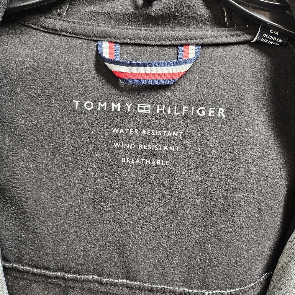 Tommy Hilfiger Men's Sherpa-Lined Softshell Hoode… - image 3